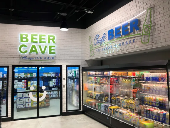 完美组合：便利店如何在SKU规划中平衡人类智慧与人工智能